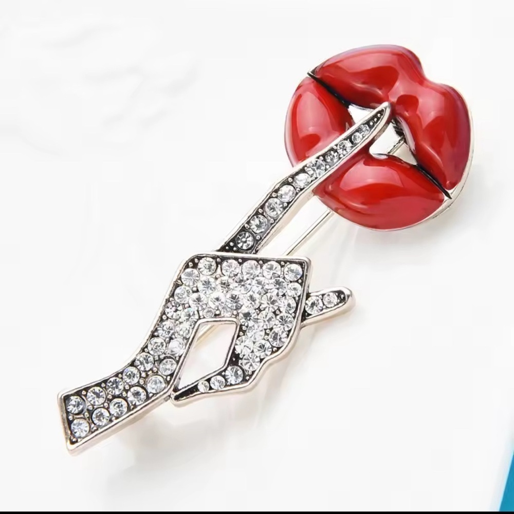 Elegant Red Lip and Crystal Hand Brooch